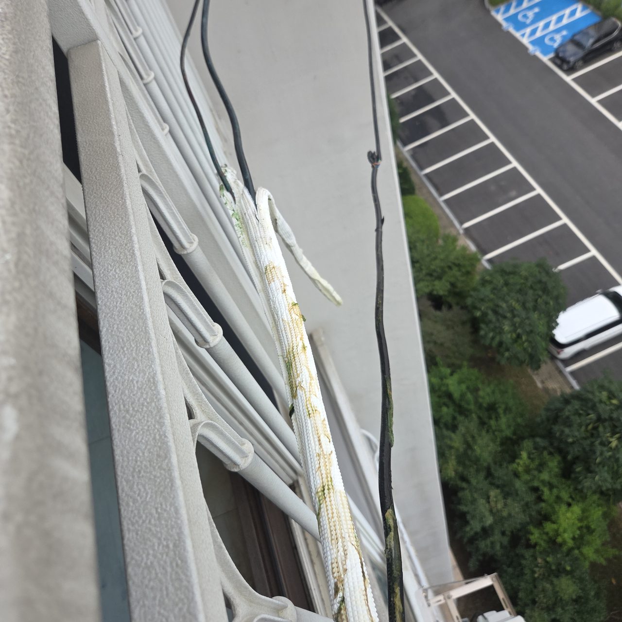 에어컨 배관 보온재 교체 시공 1