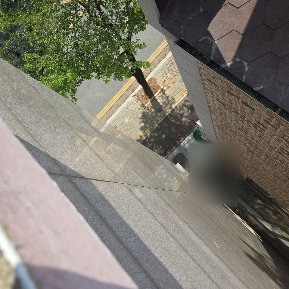 우수관이 없던 측면 벽